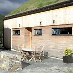 Beautiful Architecture By Vagslidvatnet Lake Ferienhaus