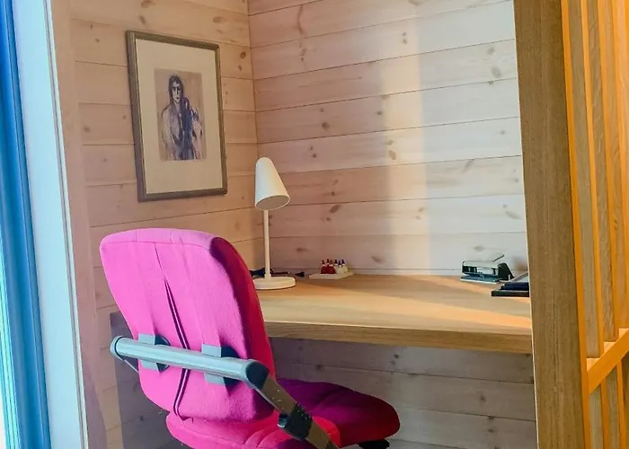 Beautiful Architecture By Vagslidvatnet