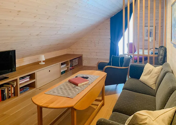 펜션 Beautiful Architecture By Vagslidvatnet *